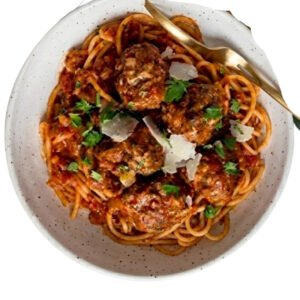 Whole wheat spagghetti with meatballs